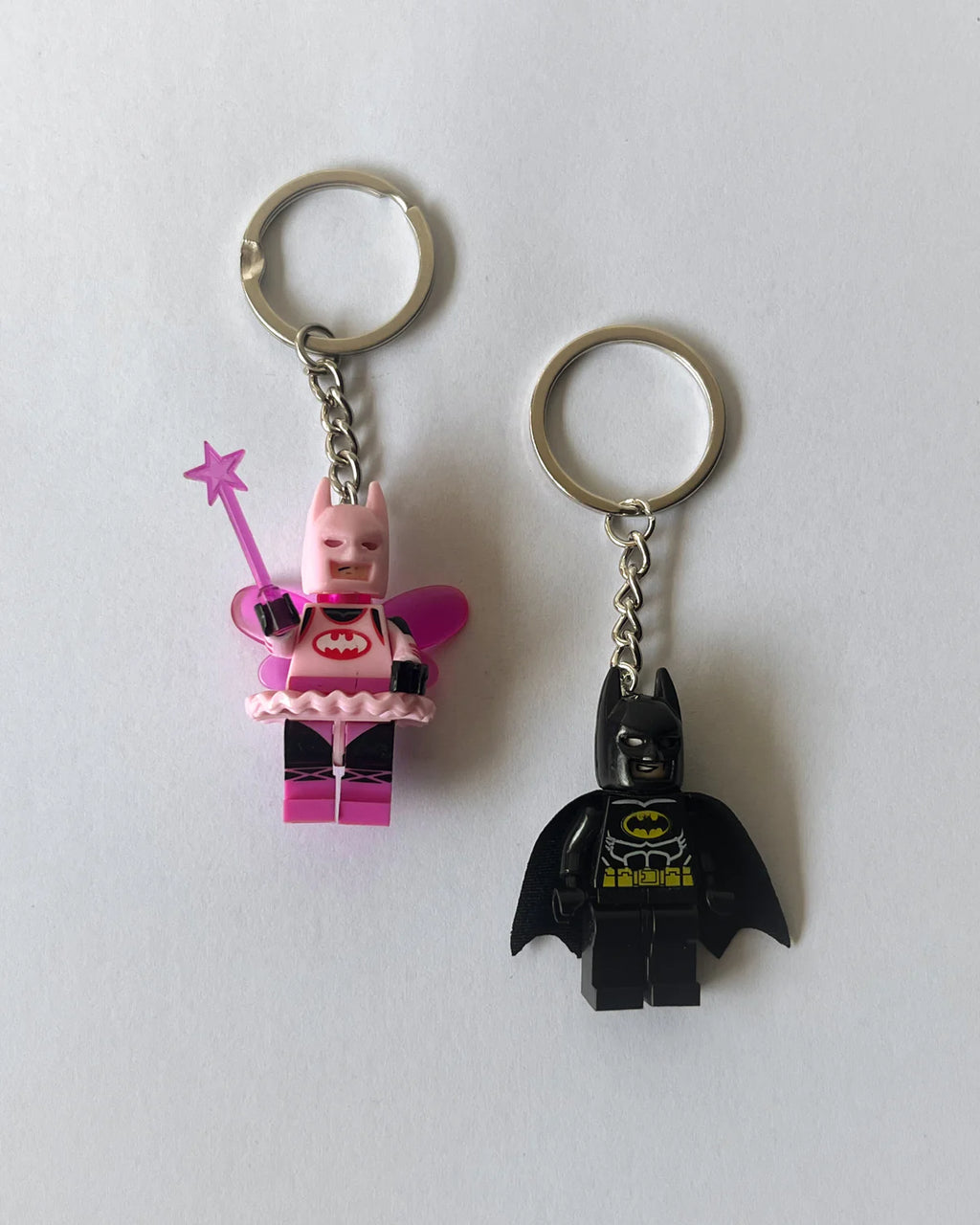 BatCouple Keychain (you’re single bro why are you even here)